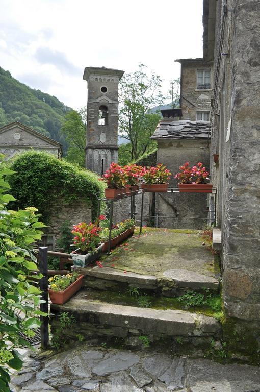 Borgo Isola Santa Guest House ภายนอก รูปภาพ